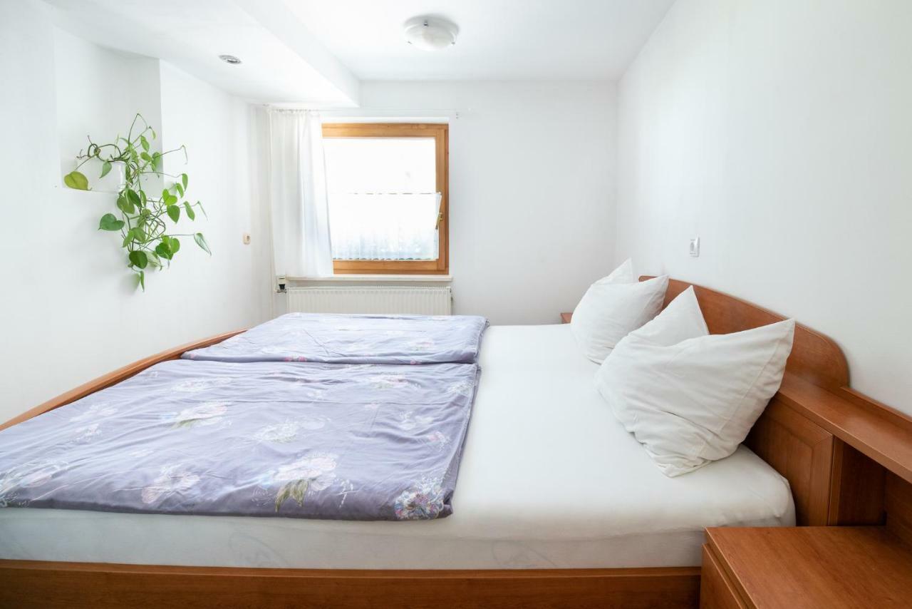 Mateja House - Apartments In Zirovnica Rodine Ngoại thất bức ảnh